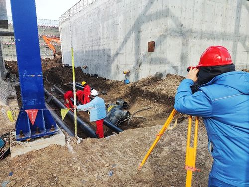 班组天地 与水结缘,他们供水 输水 送水,他们节水 护水 爱水